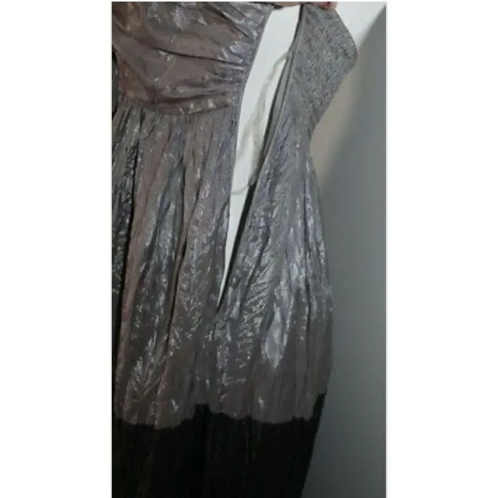 Ryu Maxi Dress - Picture 5 of 6